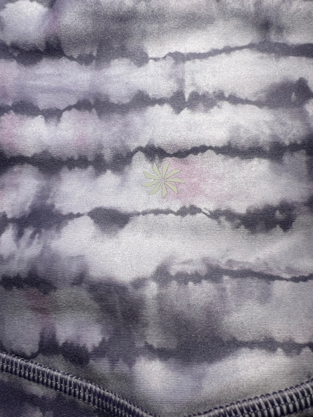 Athleta Elation Printed Capri Leggings Size S - Picture 5 of 5